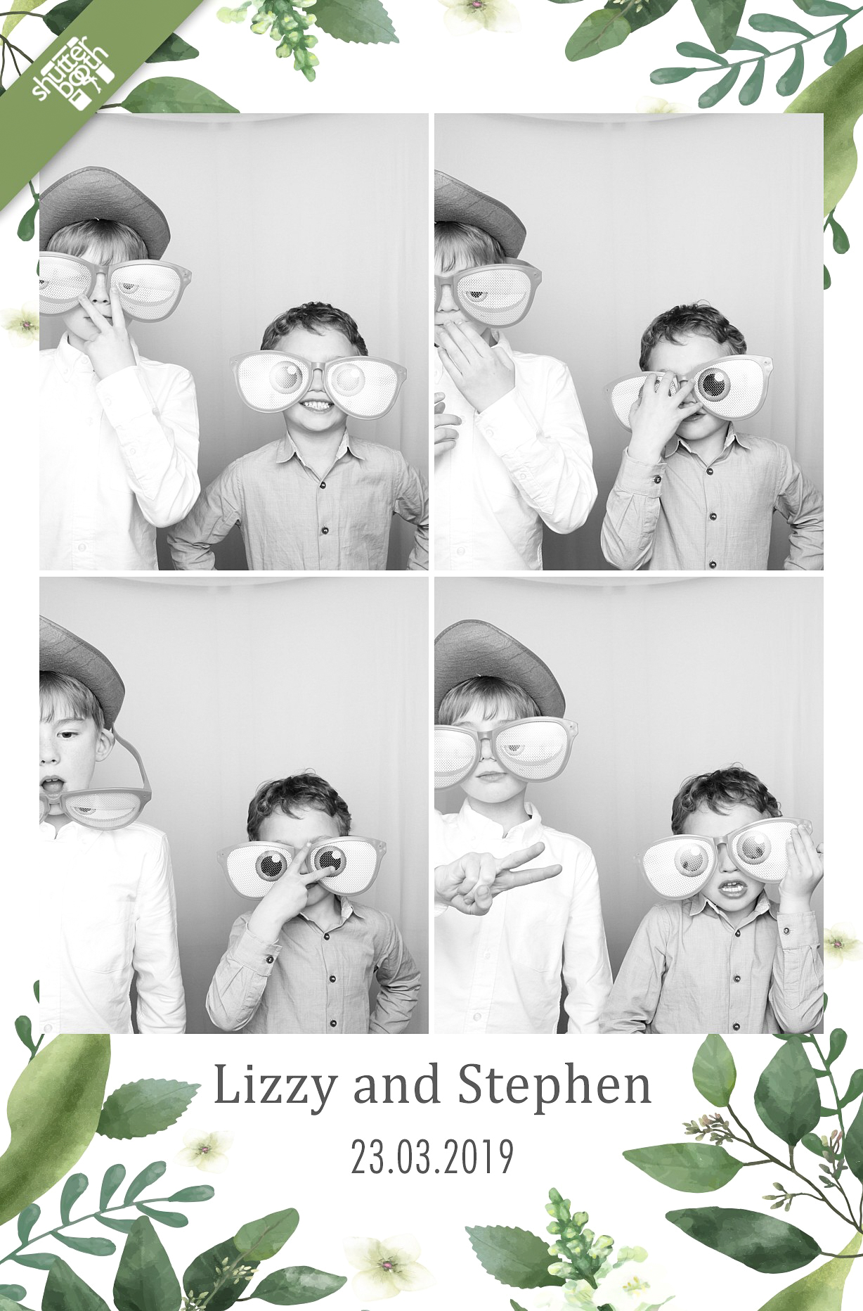 Lizzy and Stephen | View more photos from the event at gallery.shutterbooth.co.uk/u/Shutterbooth/Lizzy-and-Stephen